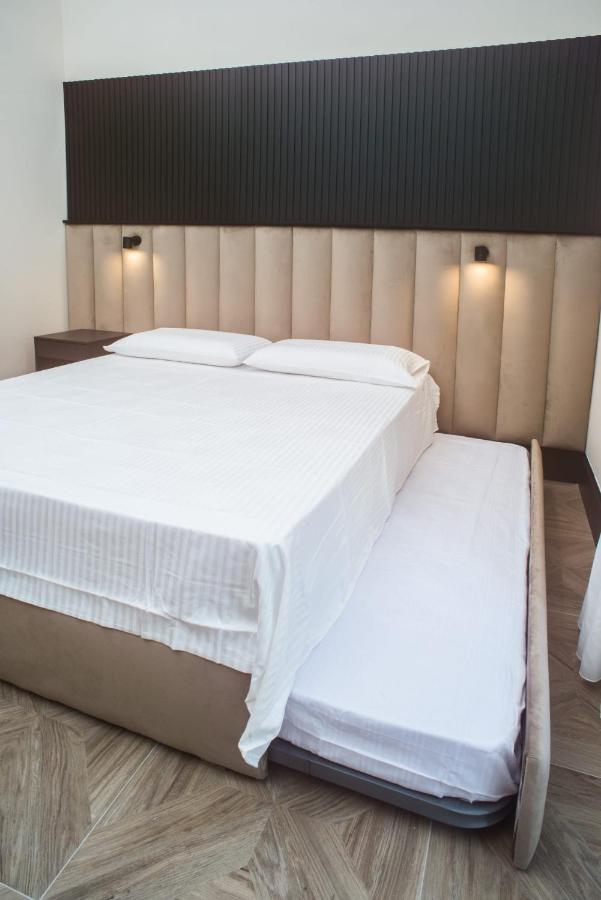 Fida Rooms 那不勒斯 外观 照片